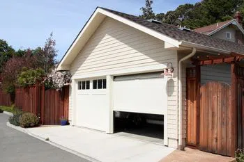 Golden Garage Door Service Pomona, CA 909-655-0098 - abt-cont-gr-18m